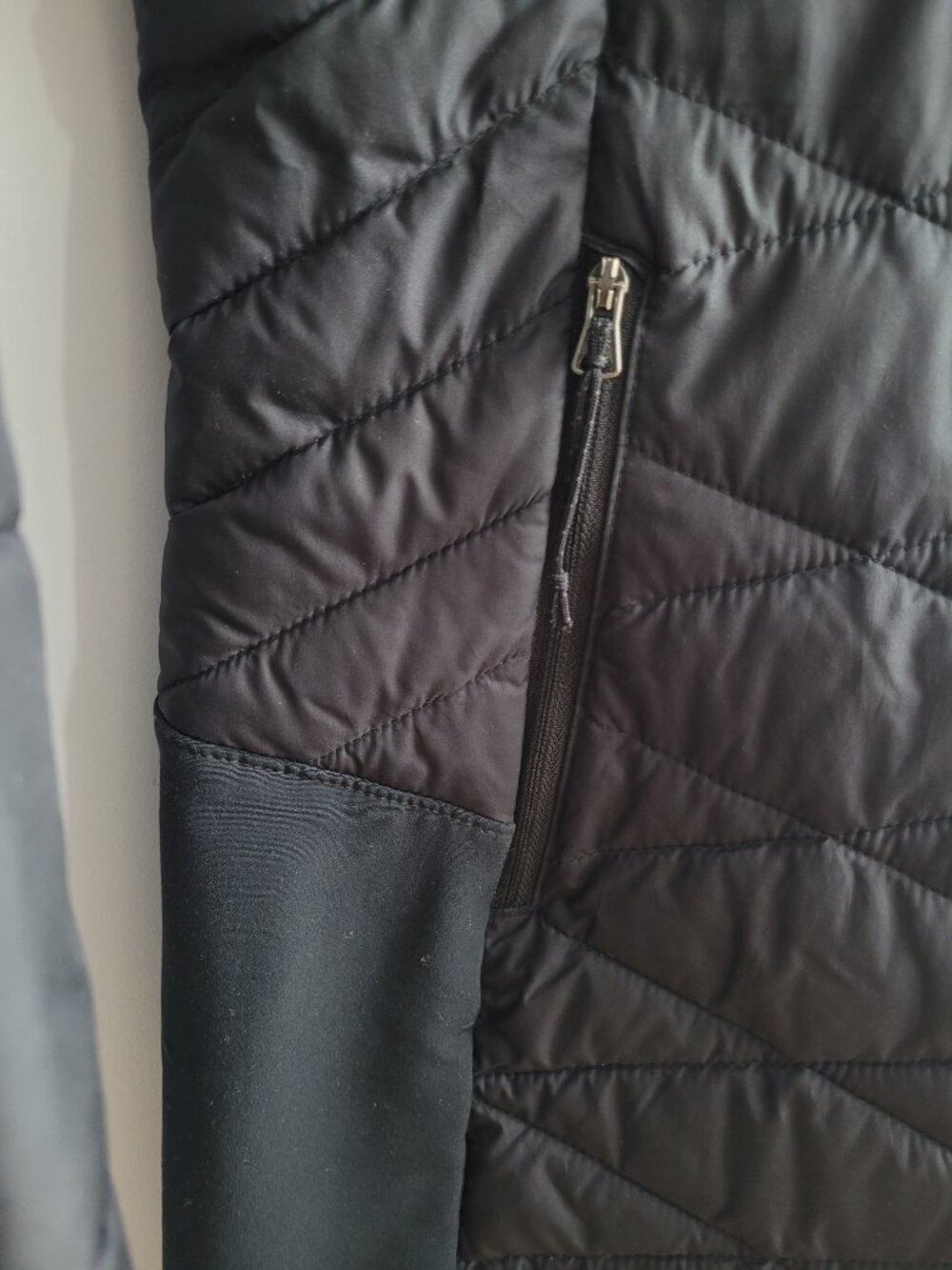 Columbia Women's Omni-Heat Black Hooded Light Puffer Coat-XS - Picture 6 of 10